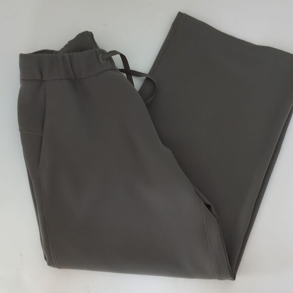 Lululemon On the fly wide leg pant - Picture 4 of 13